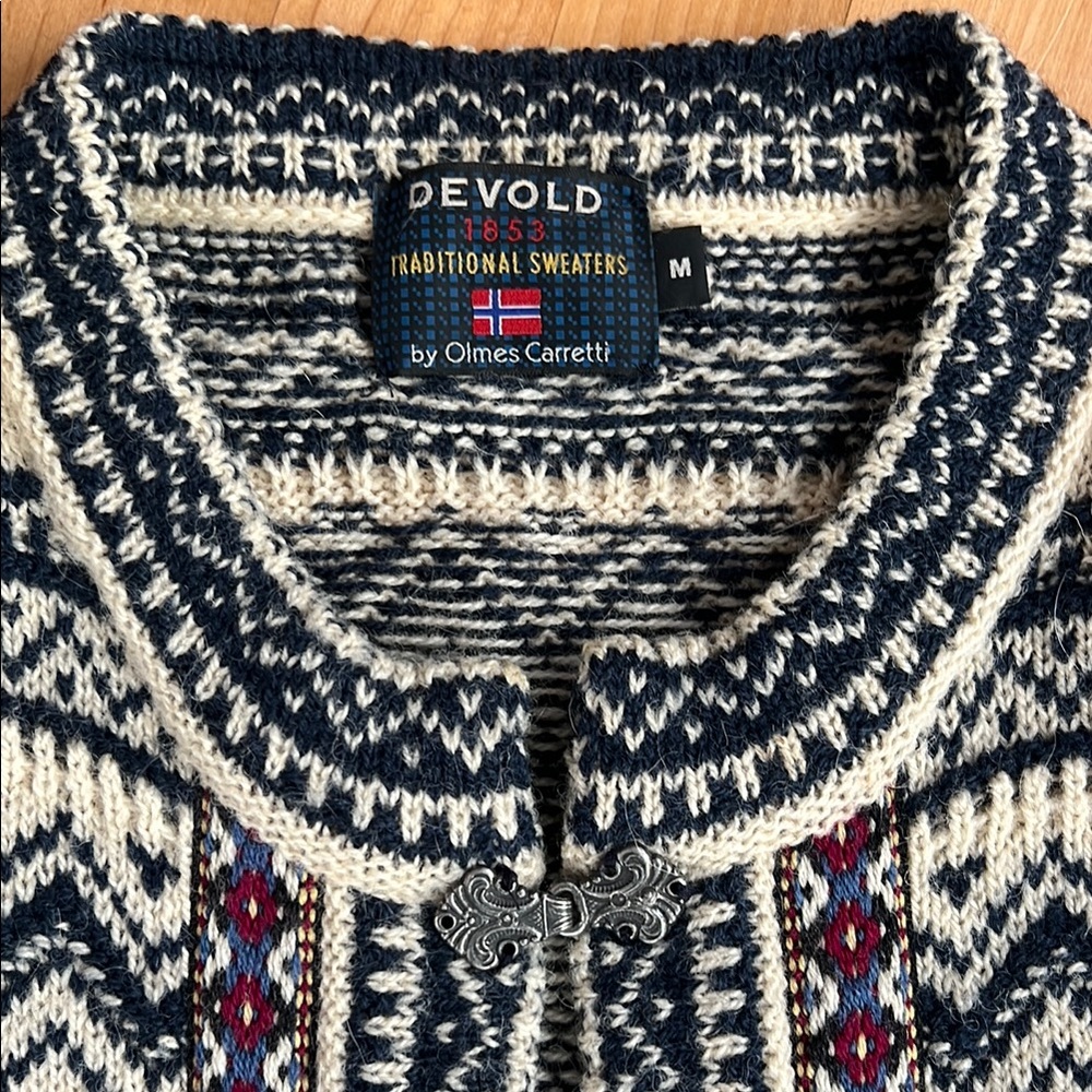 🇳🇴VTG Traditional Norwegian Cardigan Sweater—Devold by Olmes Carretti | Men’s M - Picture 9 of 17